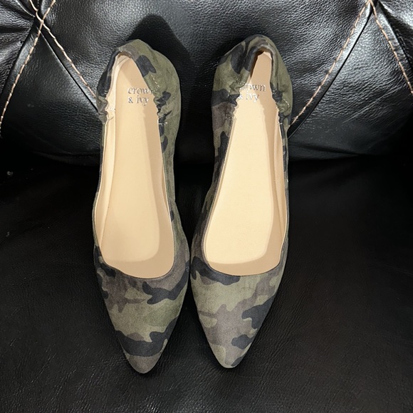 Fatigue/Camp print flats - Picture 4 of 4